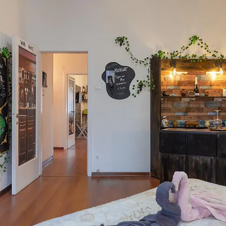 Appartement Lodge&art San Francesco - *